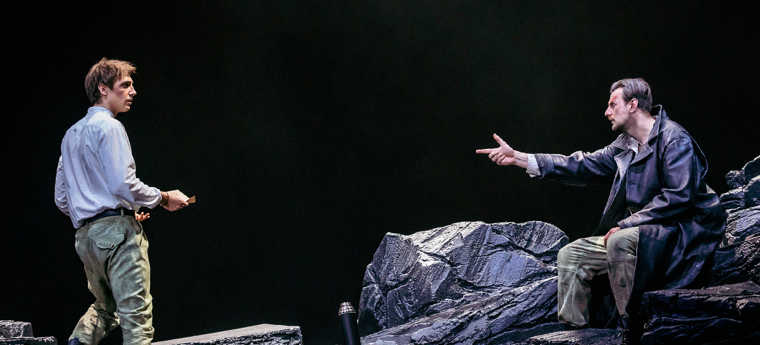 Постановка Алексея Бородина, где у комедии и войны одна сцена